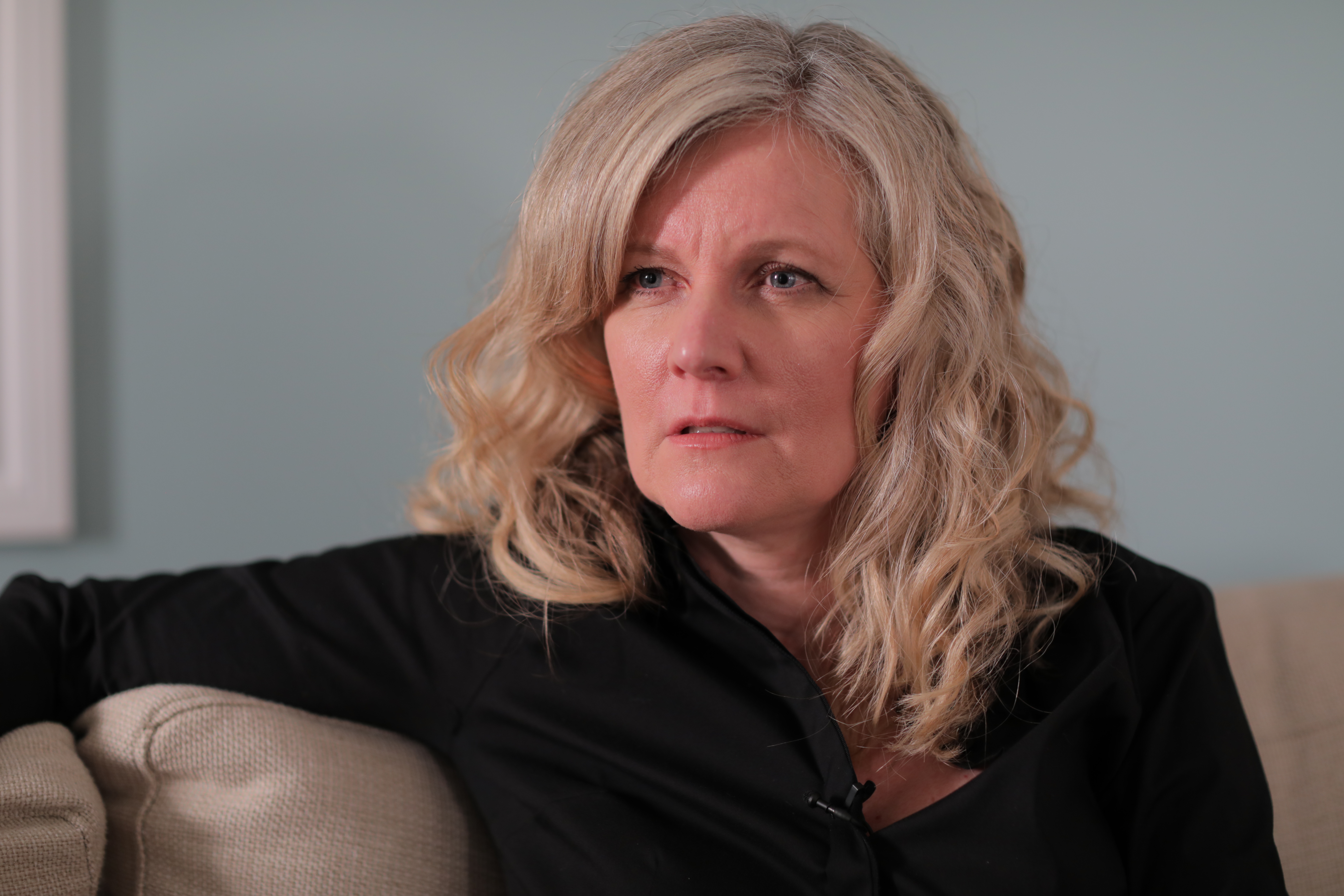 Psychologist Lara Sigurdson, who treats many OPP officers at her private practice in Barrie, says officers often become targets of bullying and harassment if they bring a complaint forward. (John Badcock/CBC)