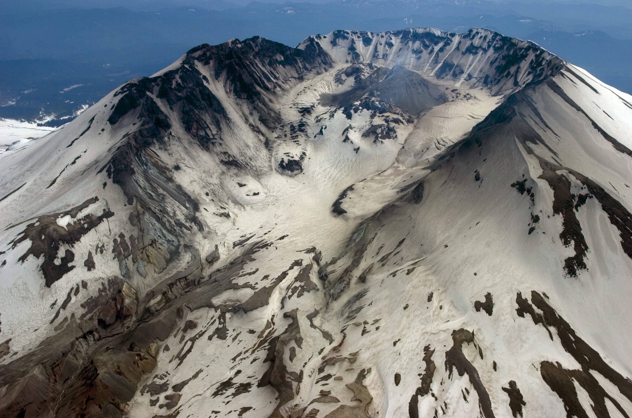 An aerial view of Mount St. Helens in 2006. A chunk of the original volcano is still missing after the 1980 eruption. (AP photo via The Canadian Press)