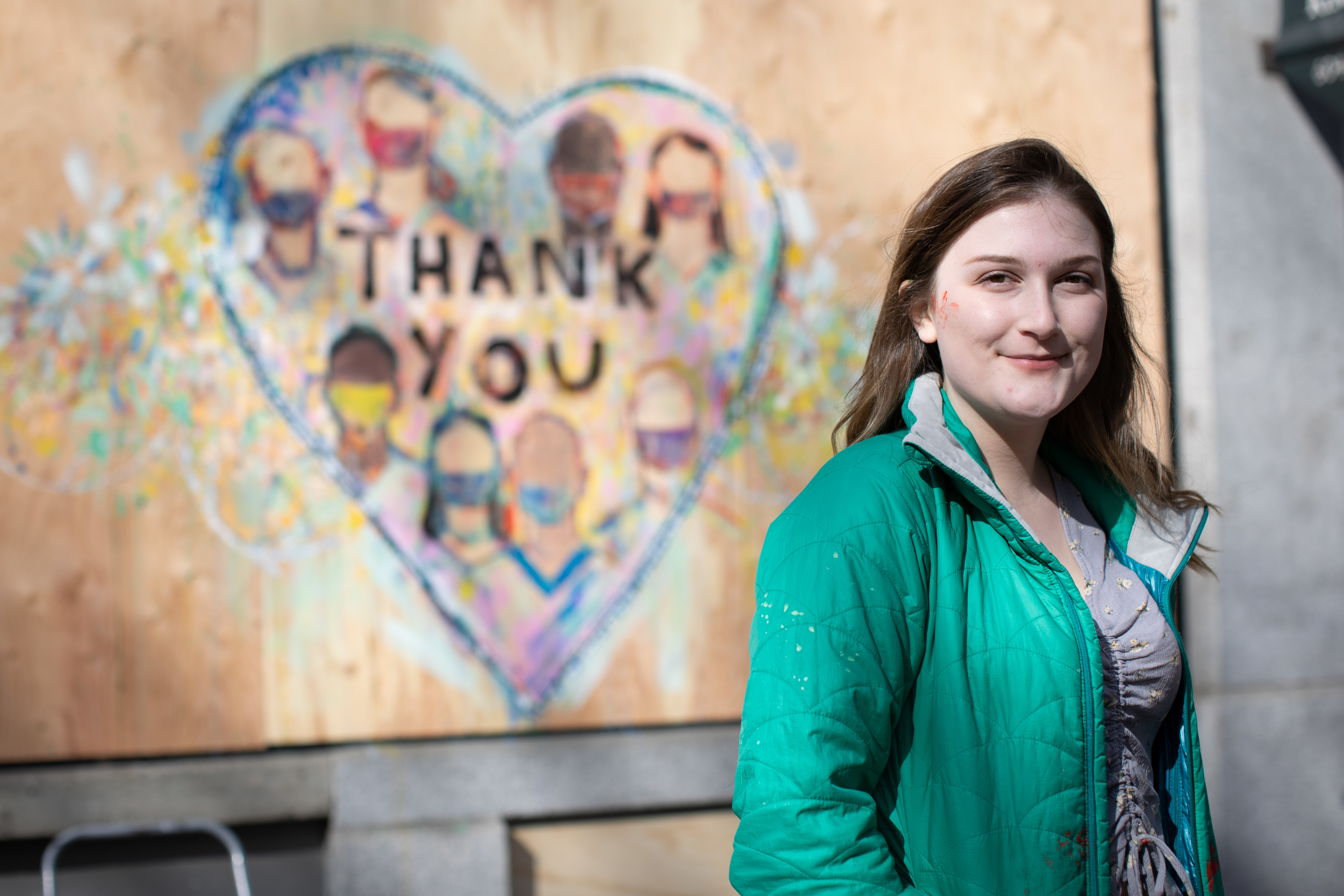 Artist Sarah Orsmond's mural is a thank you message to all nurses, doctors, and respiratory therapists. 