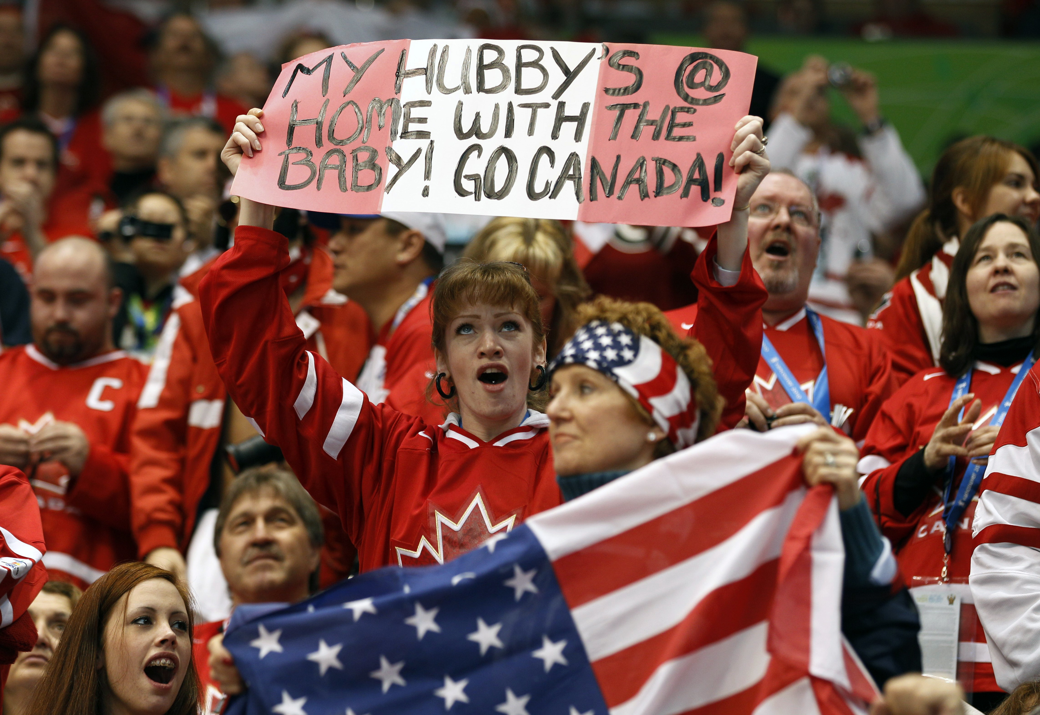 2010 Winter Olympics: After hockey gold for Canada, party is on - Deseret  News