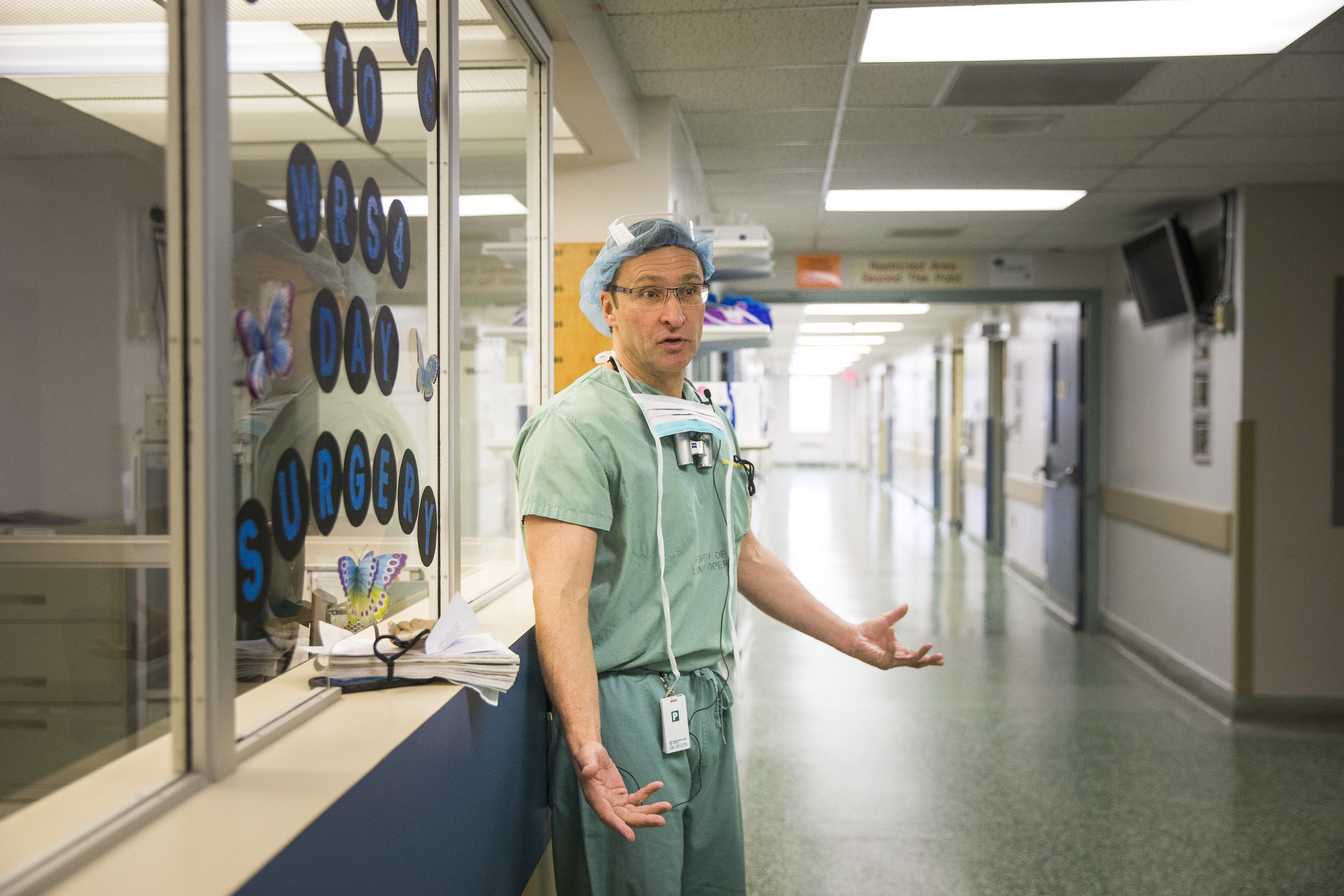 Dr. Edward Buchel, HSC’s head of surgery, laments the surgical suites now sitting empty. He said they have no choice but to cancel elective surgeries to reassign staff in the COVID-19 fight. (Mikaela MacKenzie/Winnipeg Free Press/Canadian Press)