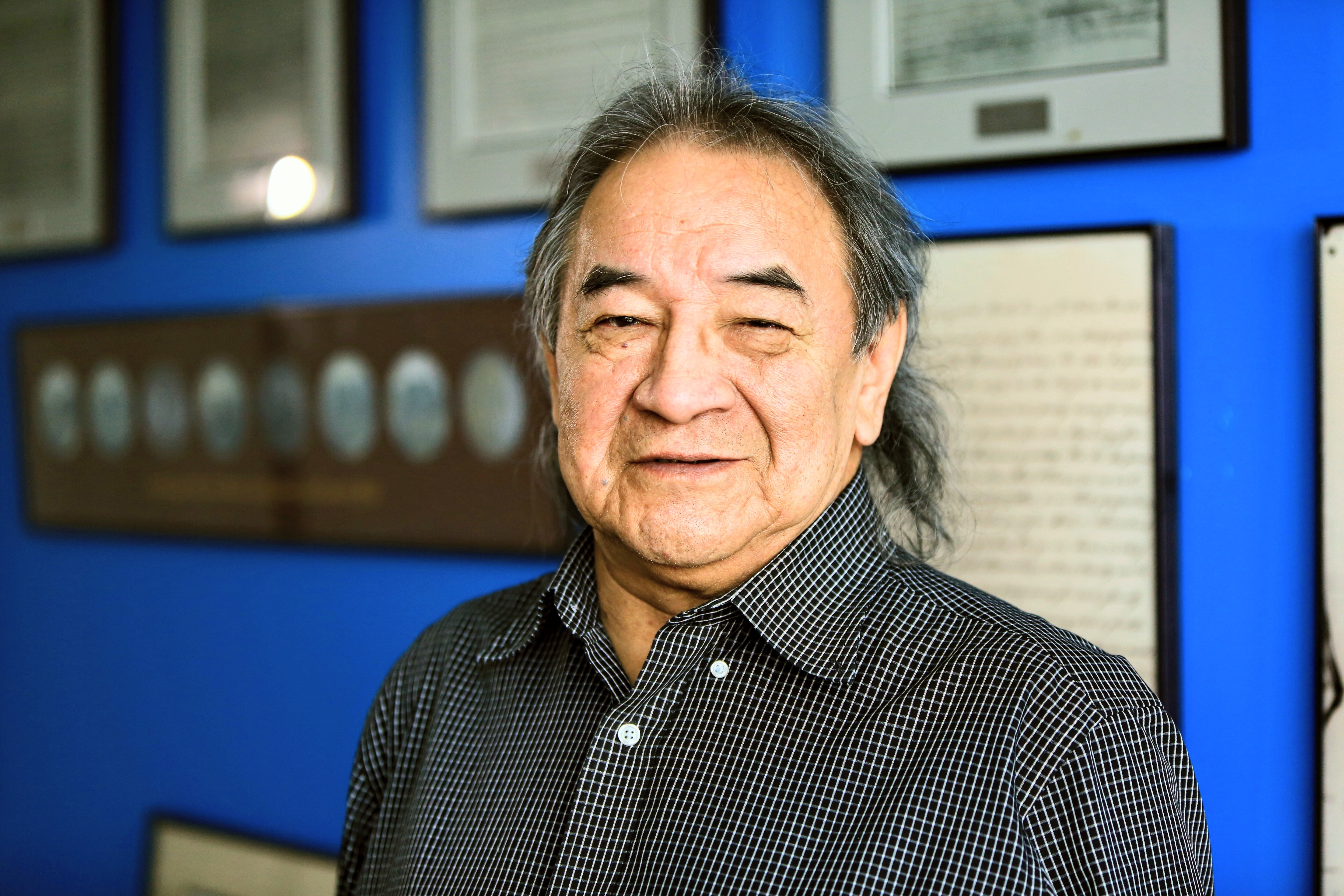 Elder Dennis White Bird seeks honesty in honouring treaties: 'The truth will set us free.' (Tyson Koschik/CBC)