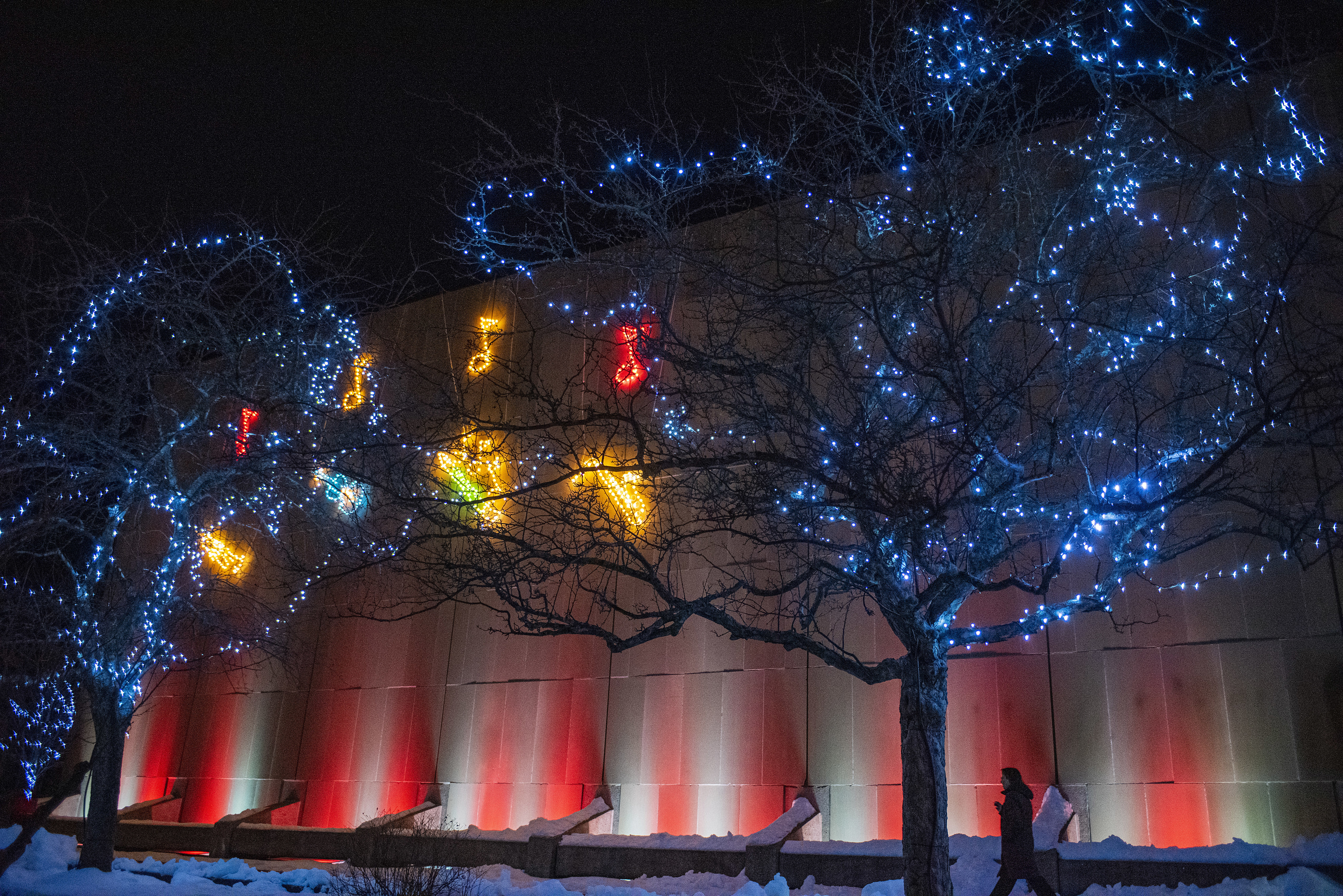 Confederation Centre of the Arts in Charlottetown is all dressed for the holiday season. (Brian McInnis/CBC)