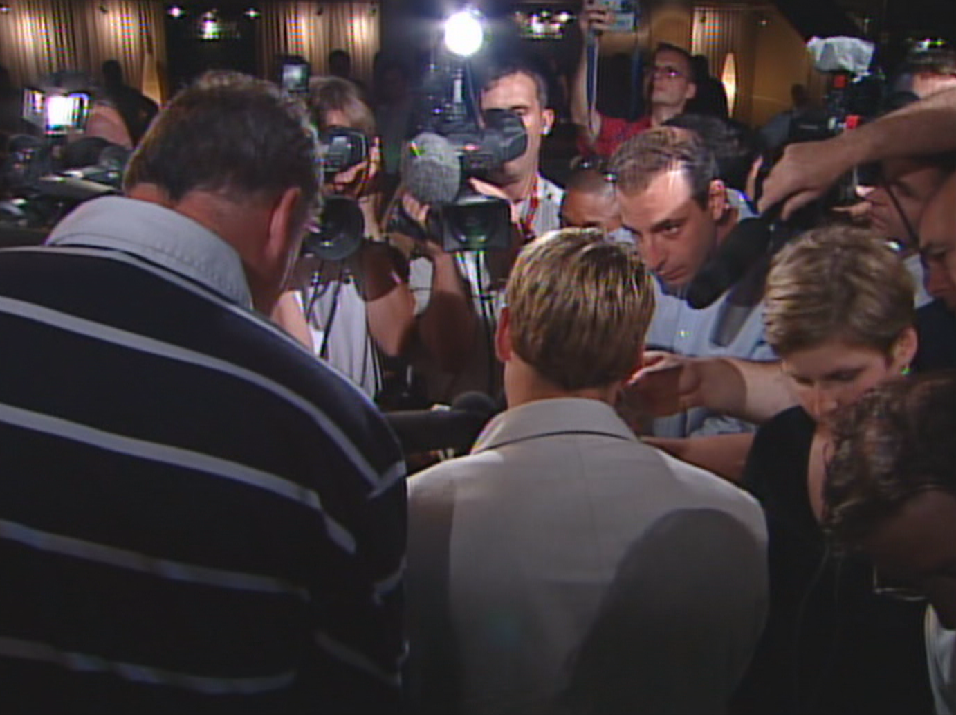 Media swarmed English on NBA draft day, June 26, 2003. (CBC Sports)