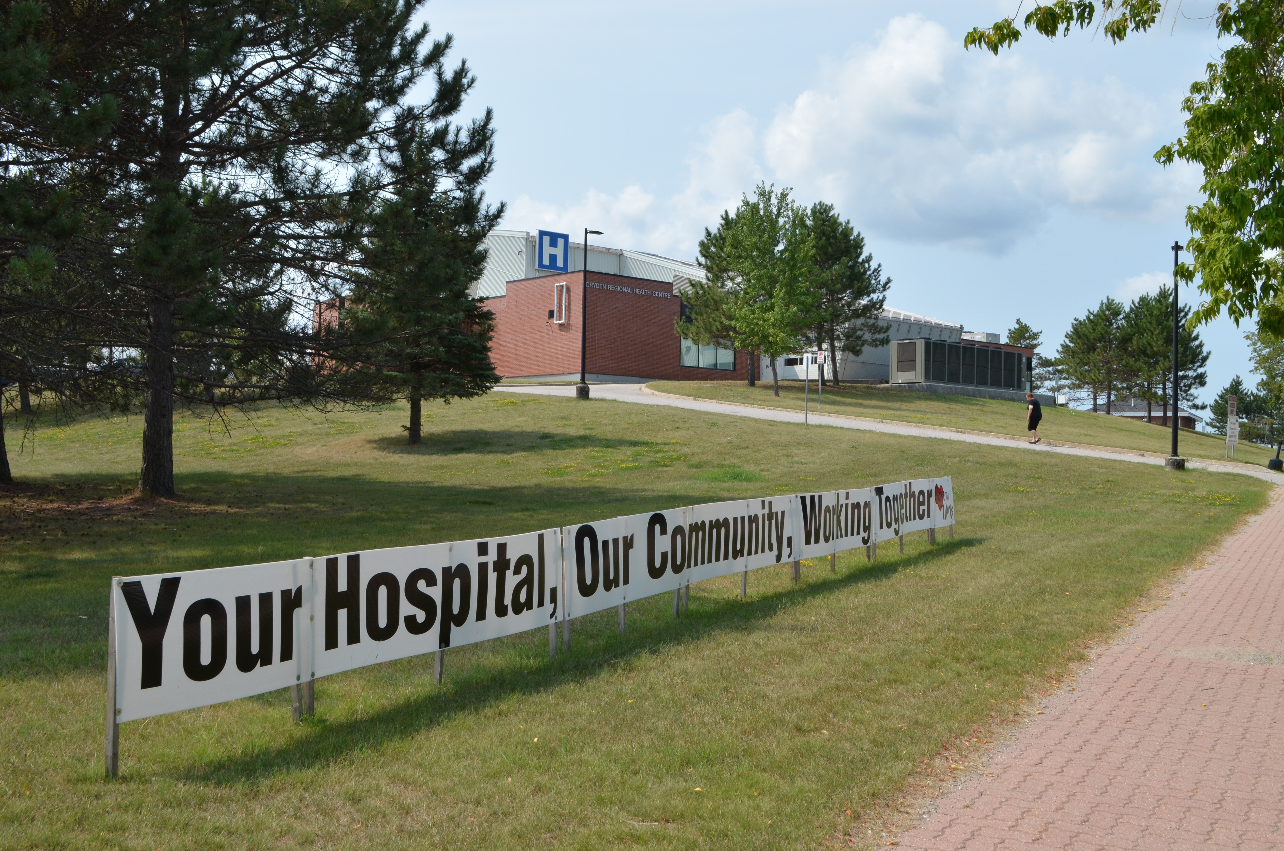 Most mental health and addiction services in Dryden are based out of the regional health centre. (Logan Turner/CBC)