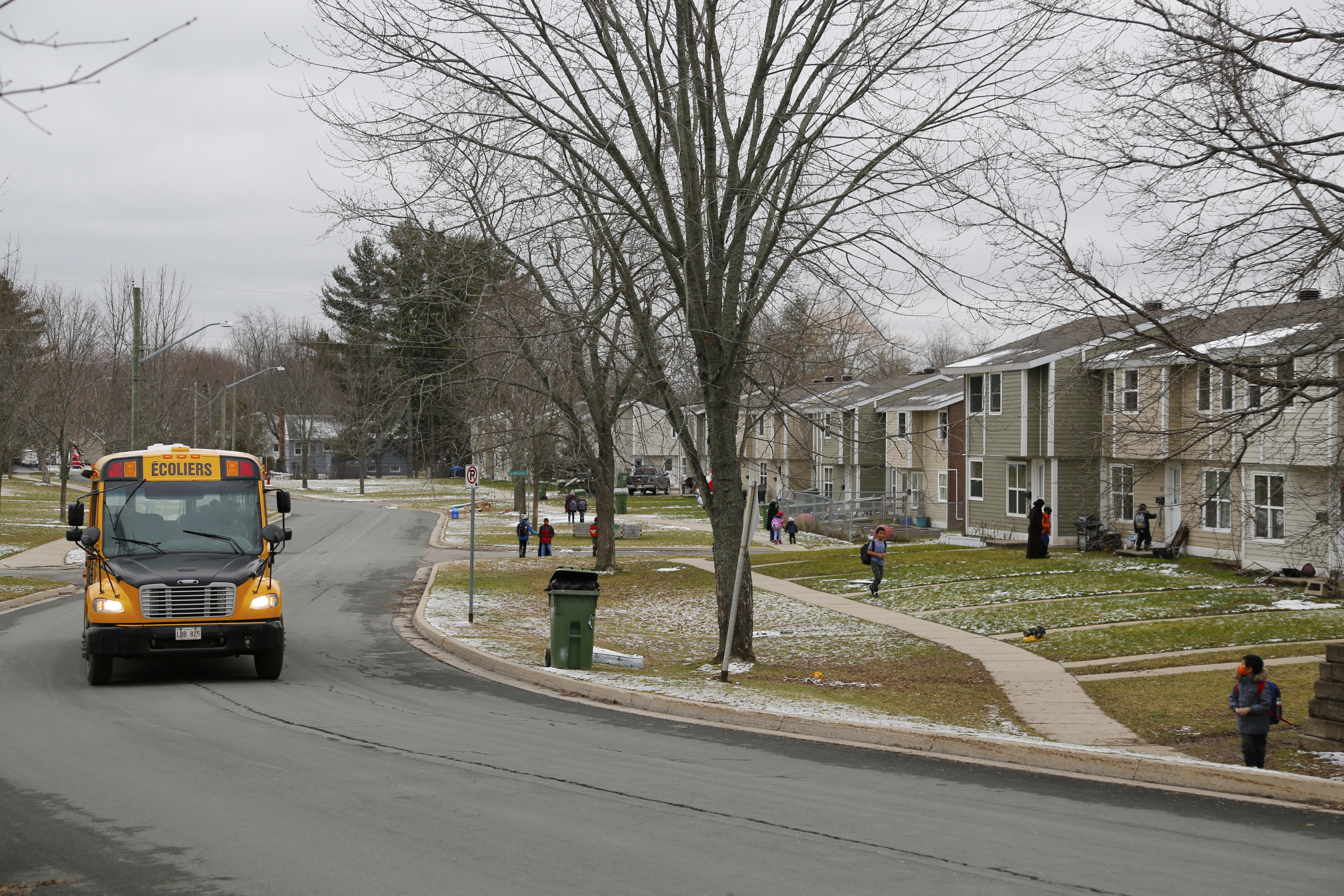 Three school buses make their way to Doone Street every morning and afternoon. (Maria Jose Burgos/CBC)