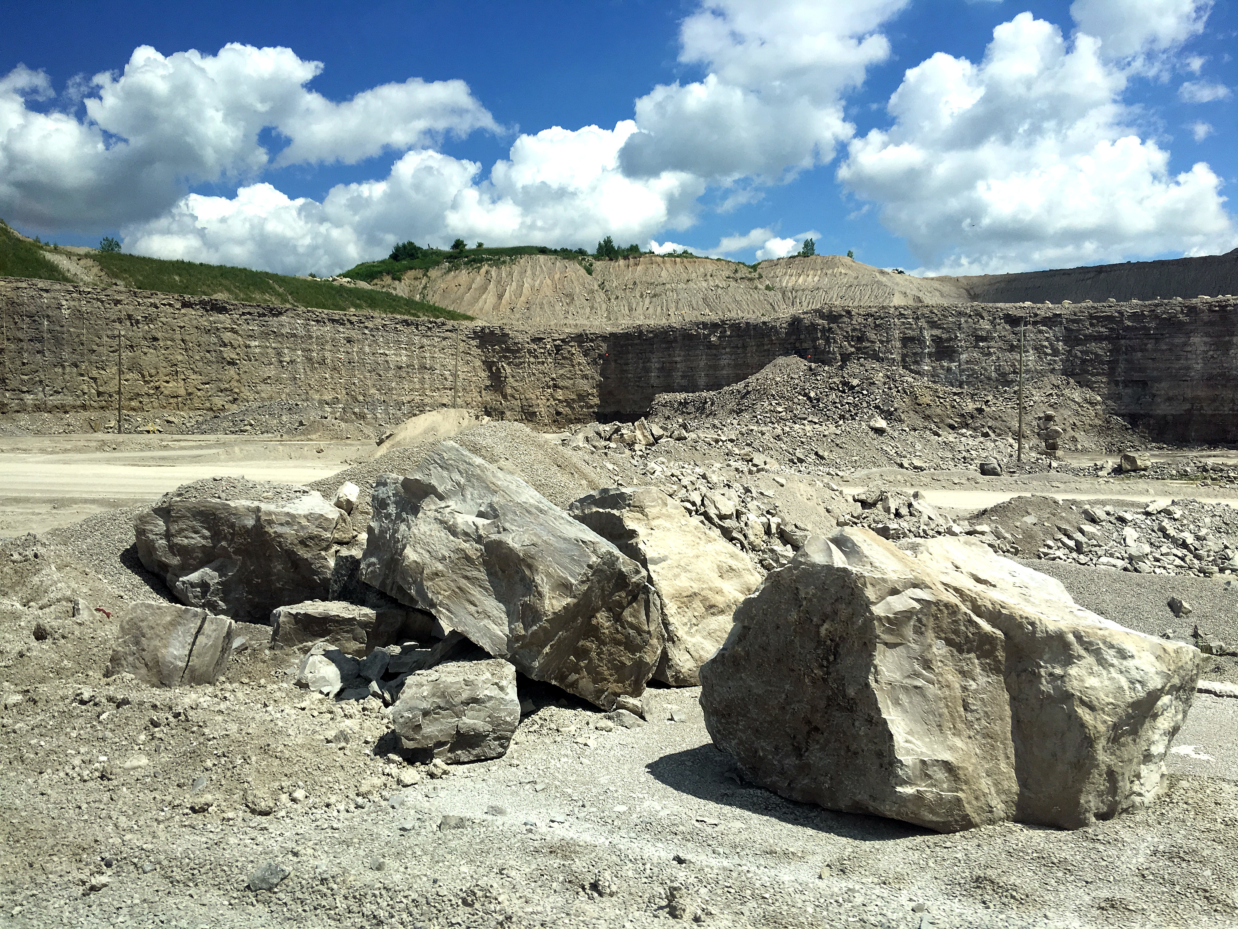 The landfill is being proposed for a pit currently operating as a limestone quarry. (Andrew Lupton/CBC)