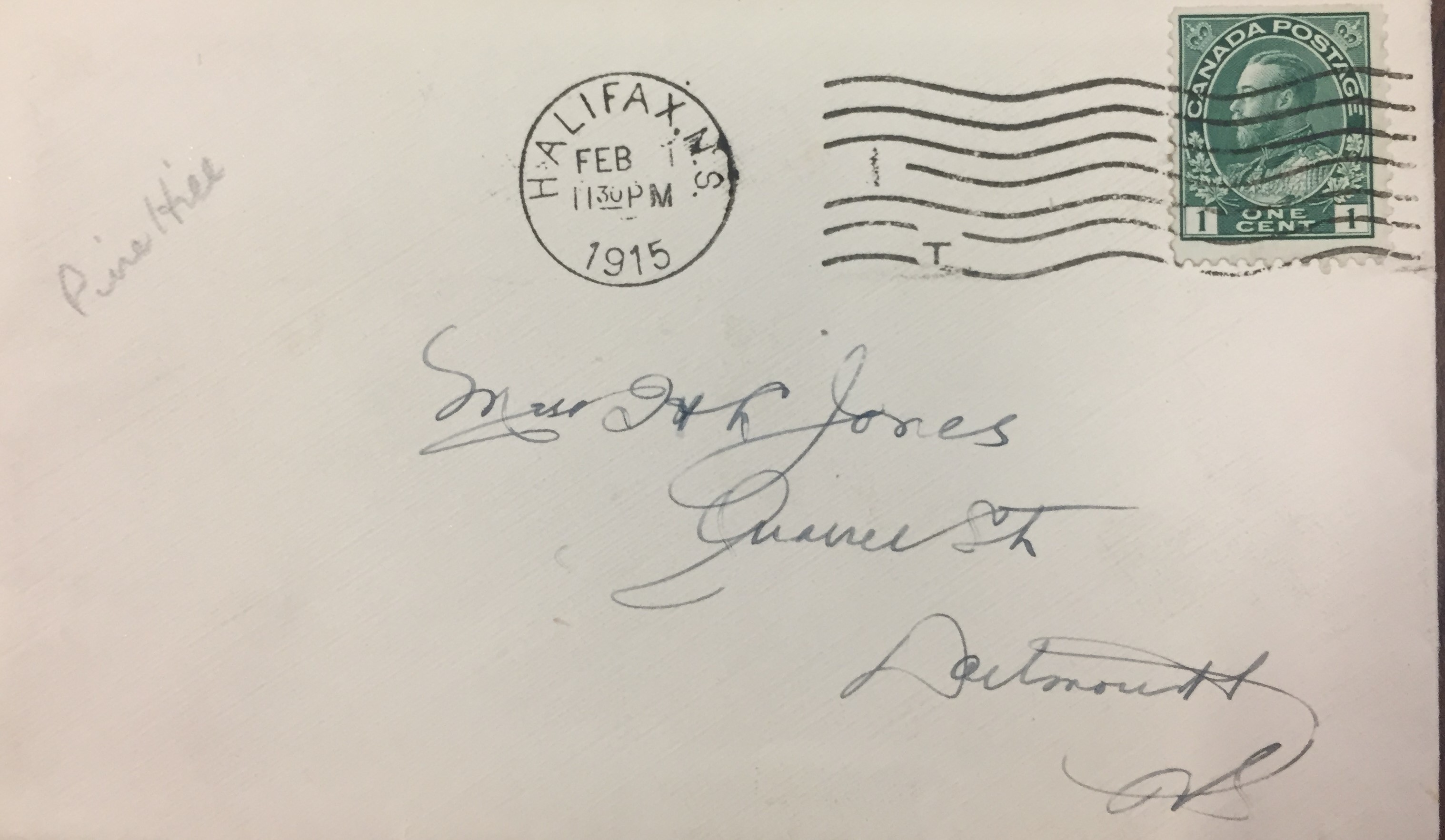 Reg Roome would send Helen Jones letters in the post from Halifax in the evening so that they would arrive at her Dartmouth home the next morning. (Nova Scotia Archives, Jones, Roome, Van Allen family fonds, accession no. 2015-030/001)