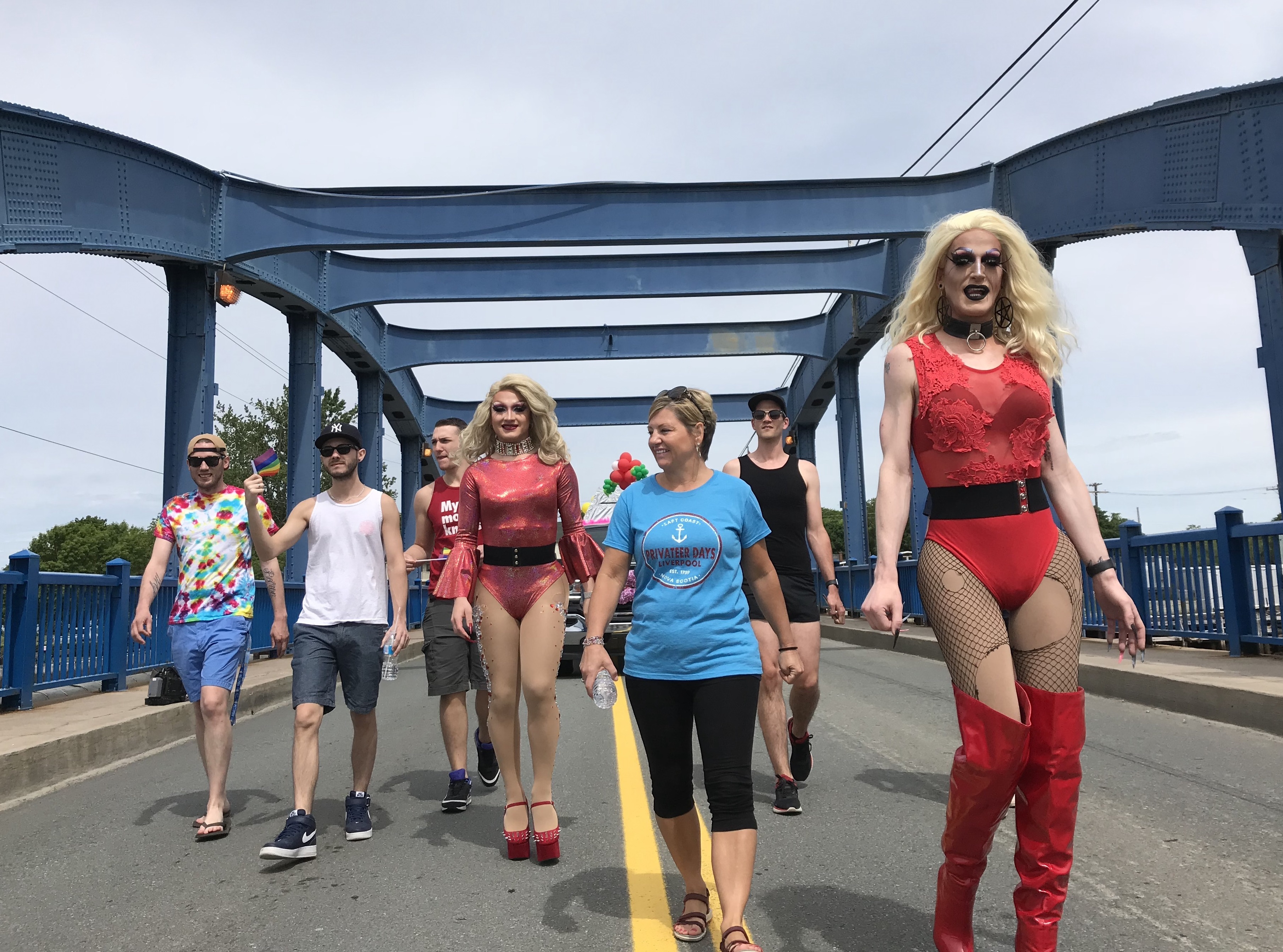 Drag queens Zara Matrix and Bridget Von Snaps march in the Privateer Days Parade in Liverpool, N.S. (Steve Berry/CBC)