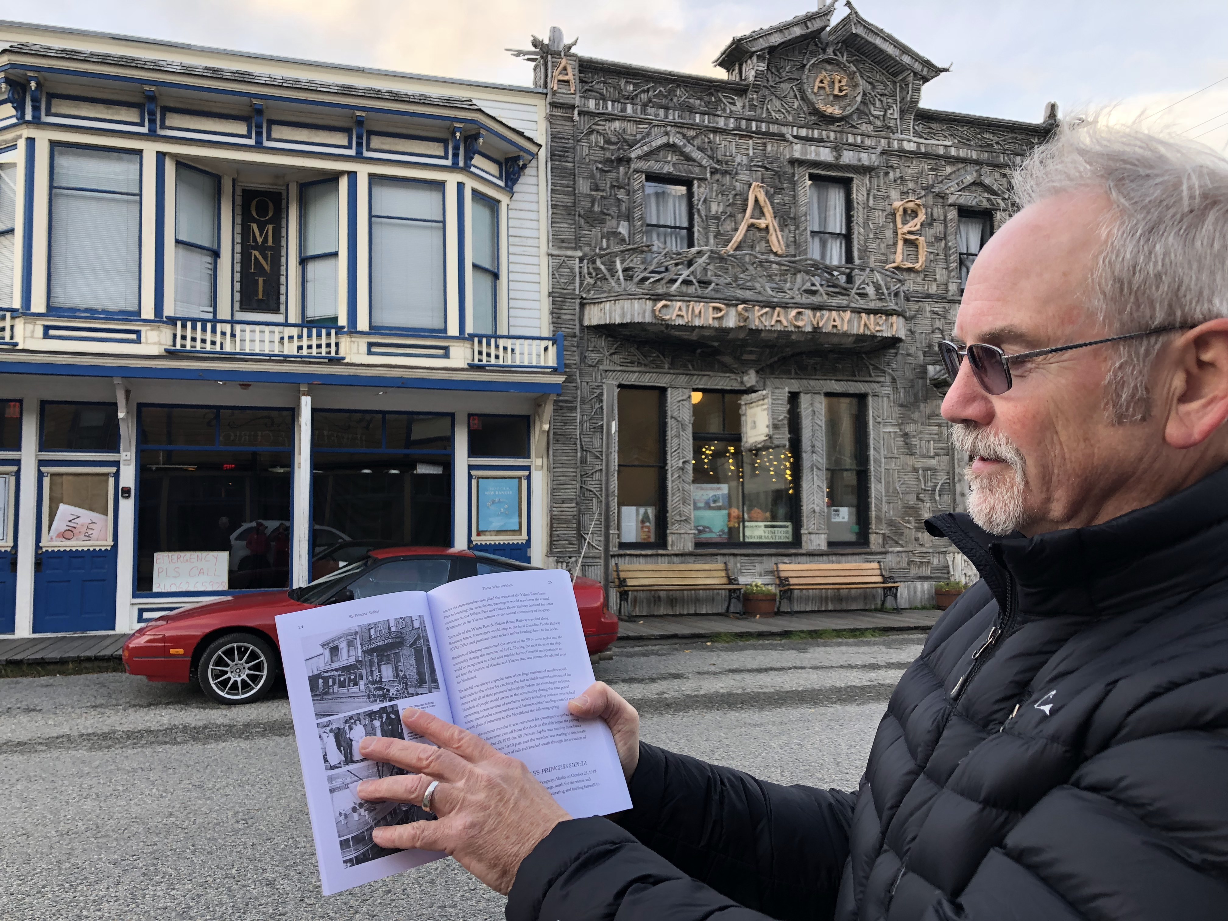 David Leverton of the Maritime Museum of British Columbia at the former Canadian Pacific office in Skagway, where passengers would have bought their tickets for the Sophia. (Claudiane Samson/Radio-Canada)