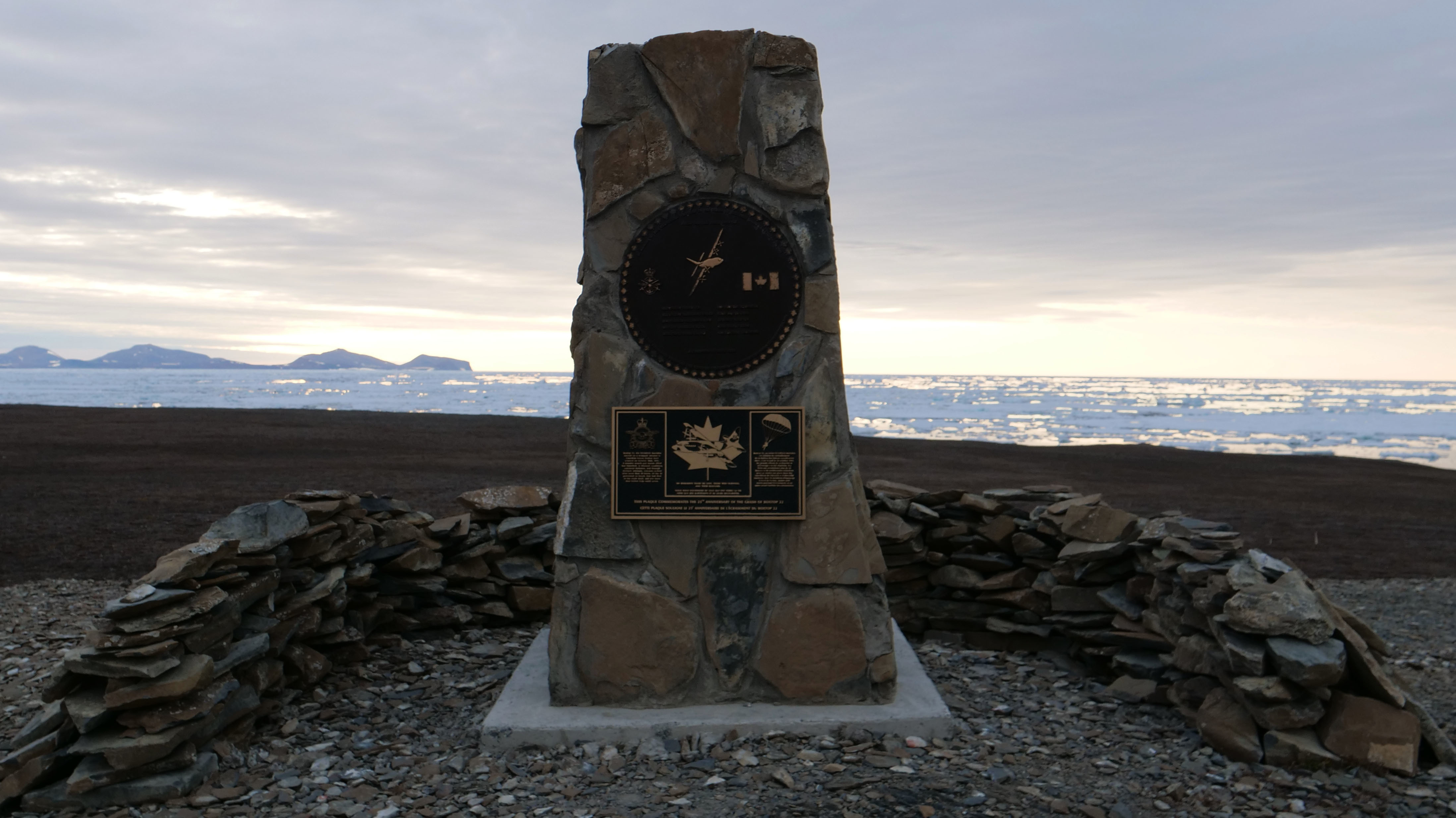 This memorial is located near the nine crosses on the coast. It's a reminder of the sacrifices made to keep the people stationed at the outpost fed, clothed and connected to their loved ones. (Mario DeCiccio/Radio-Canada)