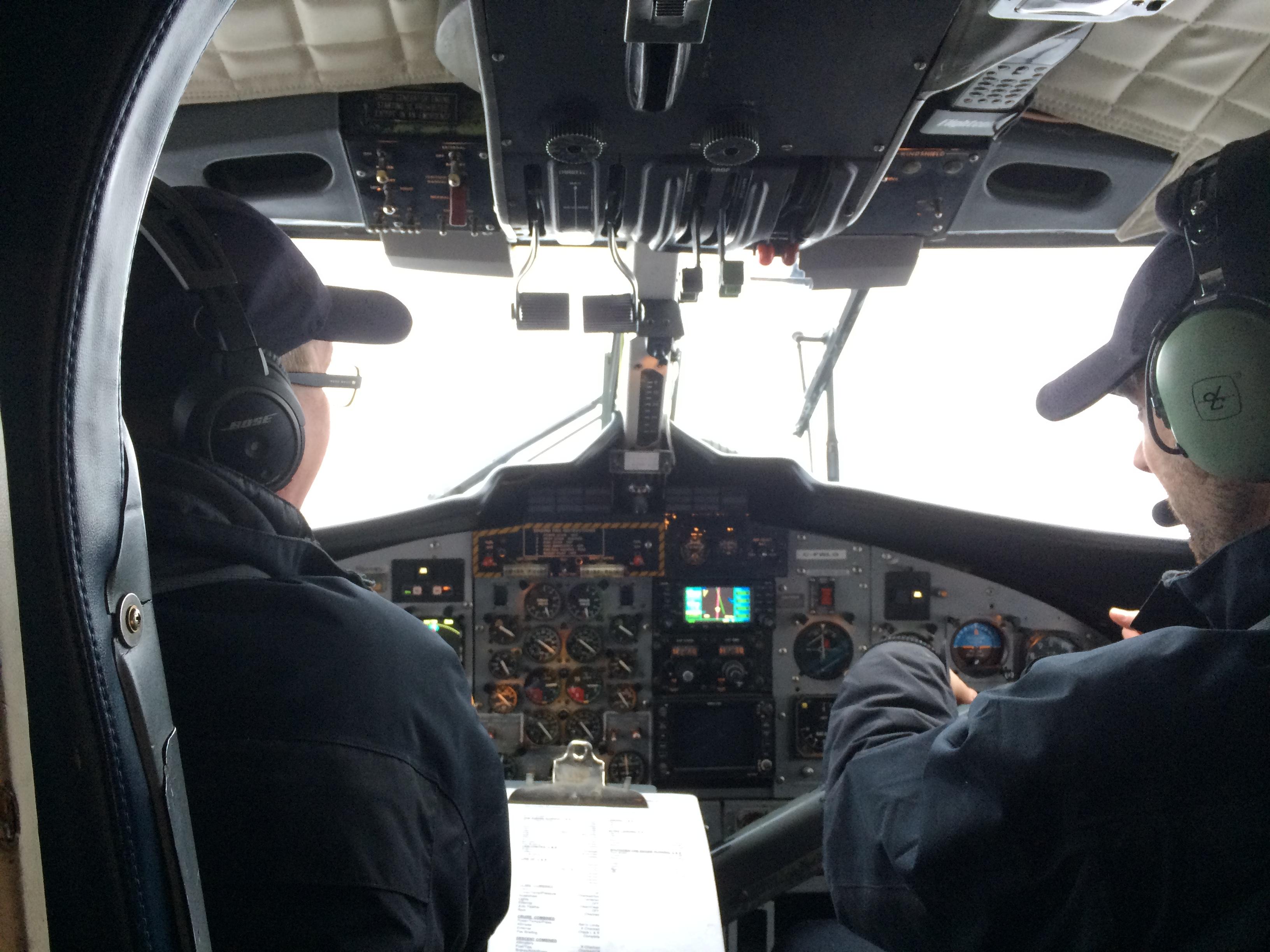 Captain Noel Bennett and First Officer Guillaume Reid. (Bruce Tilley/CBC)