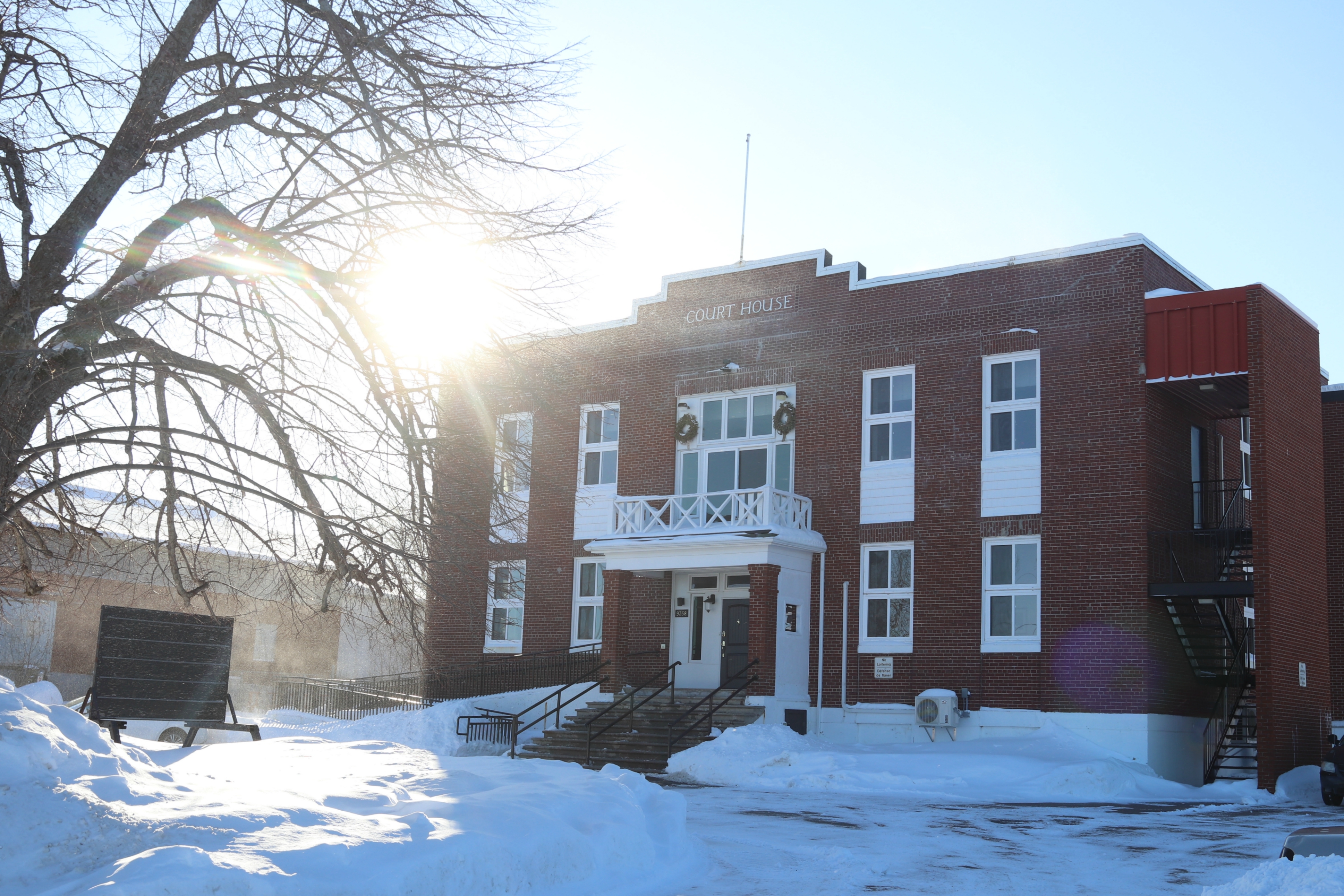 Poirier was sentenced in 2009 at the Richibucto courthouse to charges from 2006 and 2007. (Shane Magee/CBC)