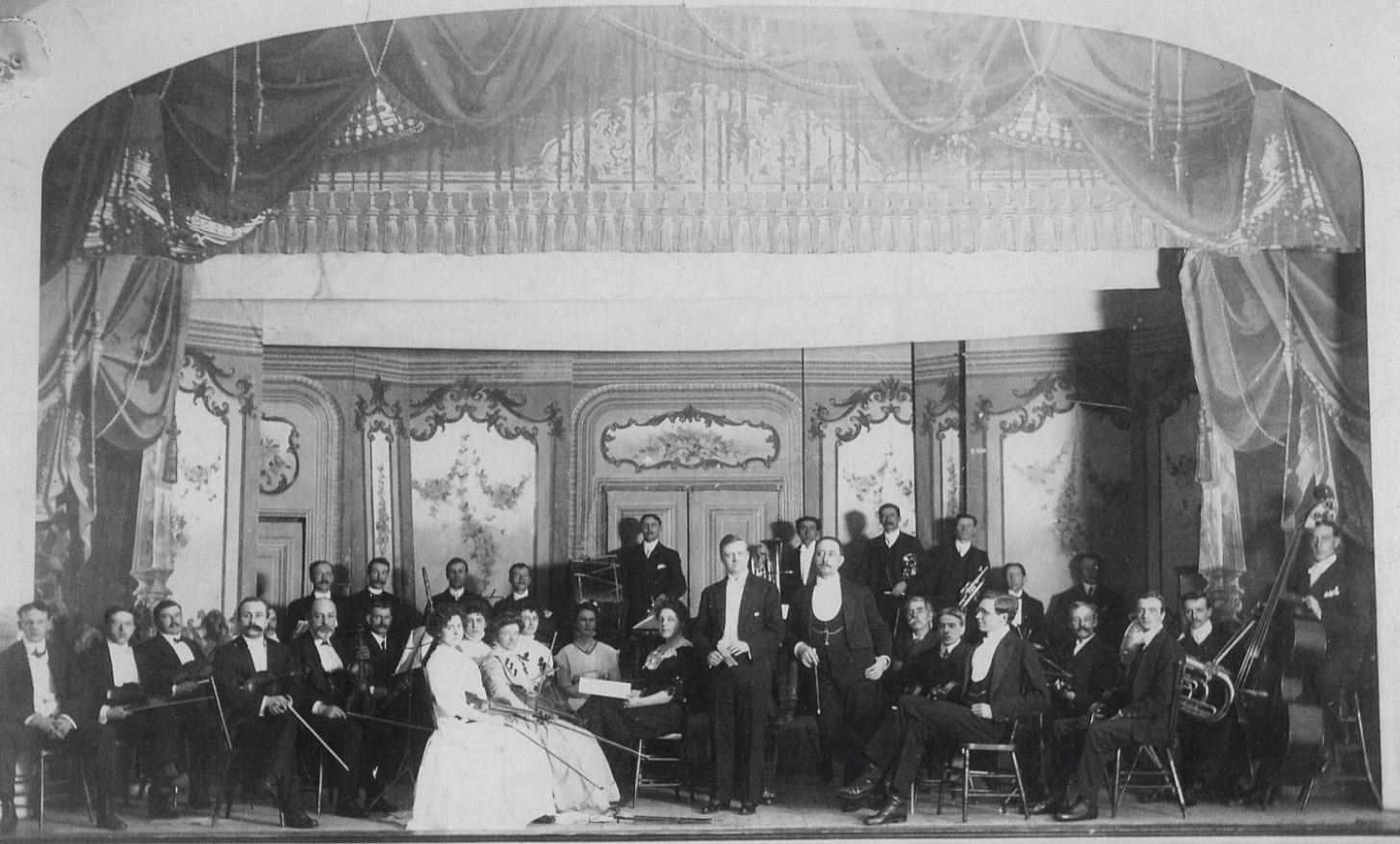 The symphony's second concert of its first season was performed in February 1909. (RSO Archives)