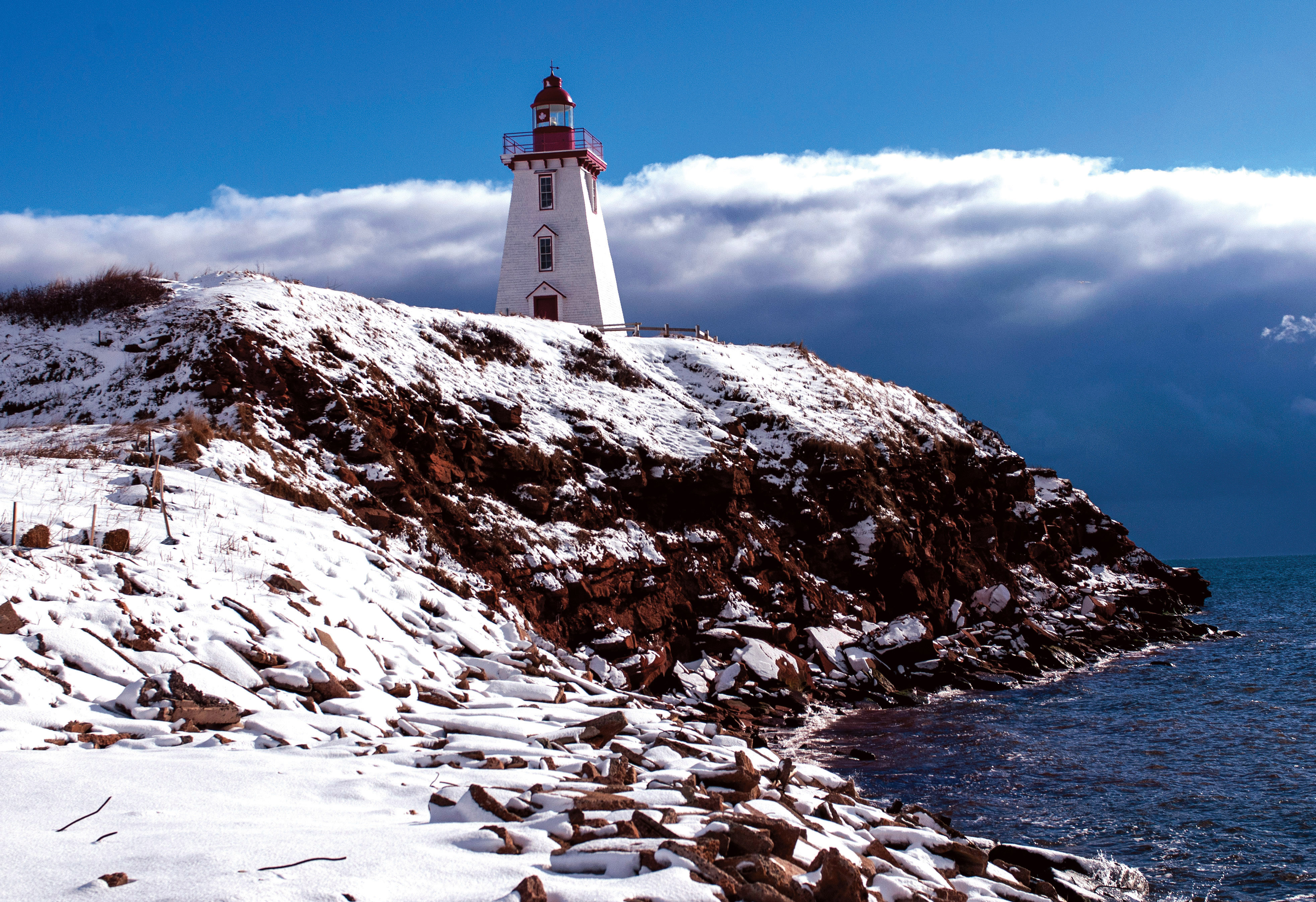 The lighthouse in Souris was awarded a designated heritage place plaque in 2013. (Brian McInnis/CBC)