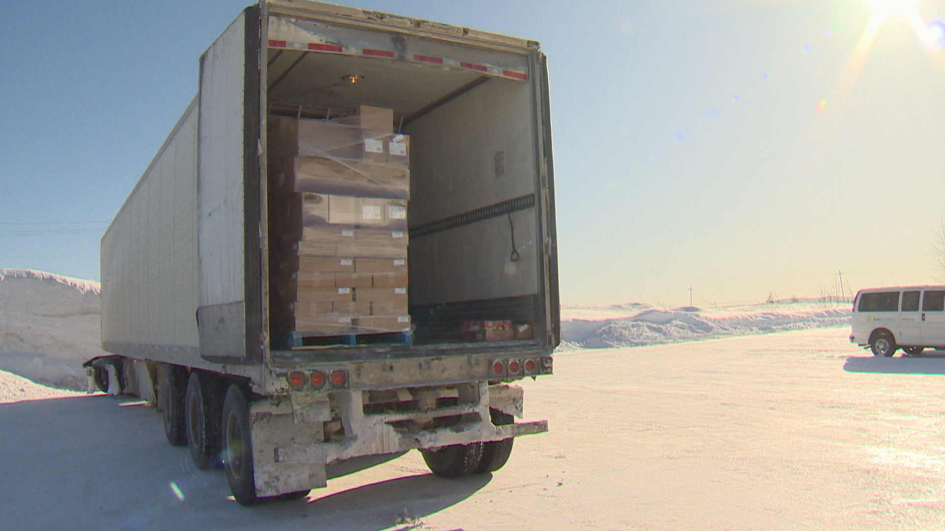 A truck drops off food that's bound for the north coast. (Bruce Tilley/CBC)