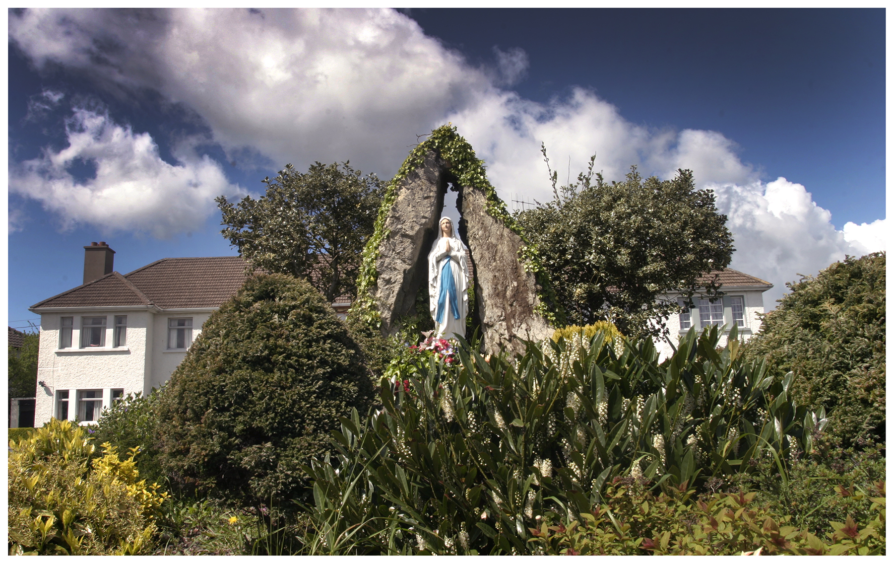 Look familiar? Religious statues in Waterford are as easy to find as in St. John's. 