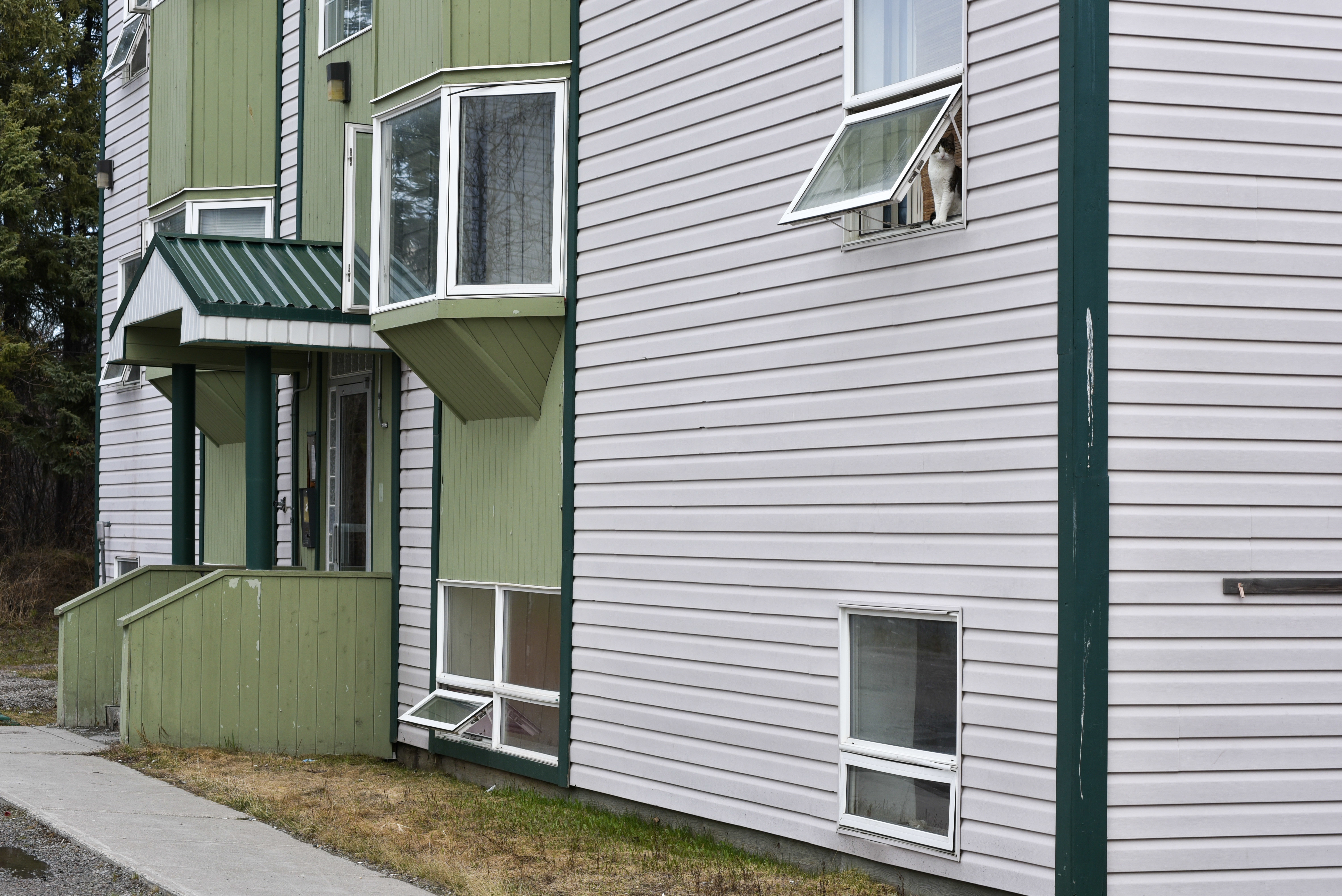 Northview's Carlton Apartments in Yellowknife. (Walter Strong/CBC)