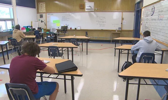 Classrooms look very different this year in Manitoba, with desks arranged to ensure proper separation. (Gary Solilak/CBC)