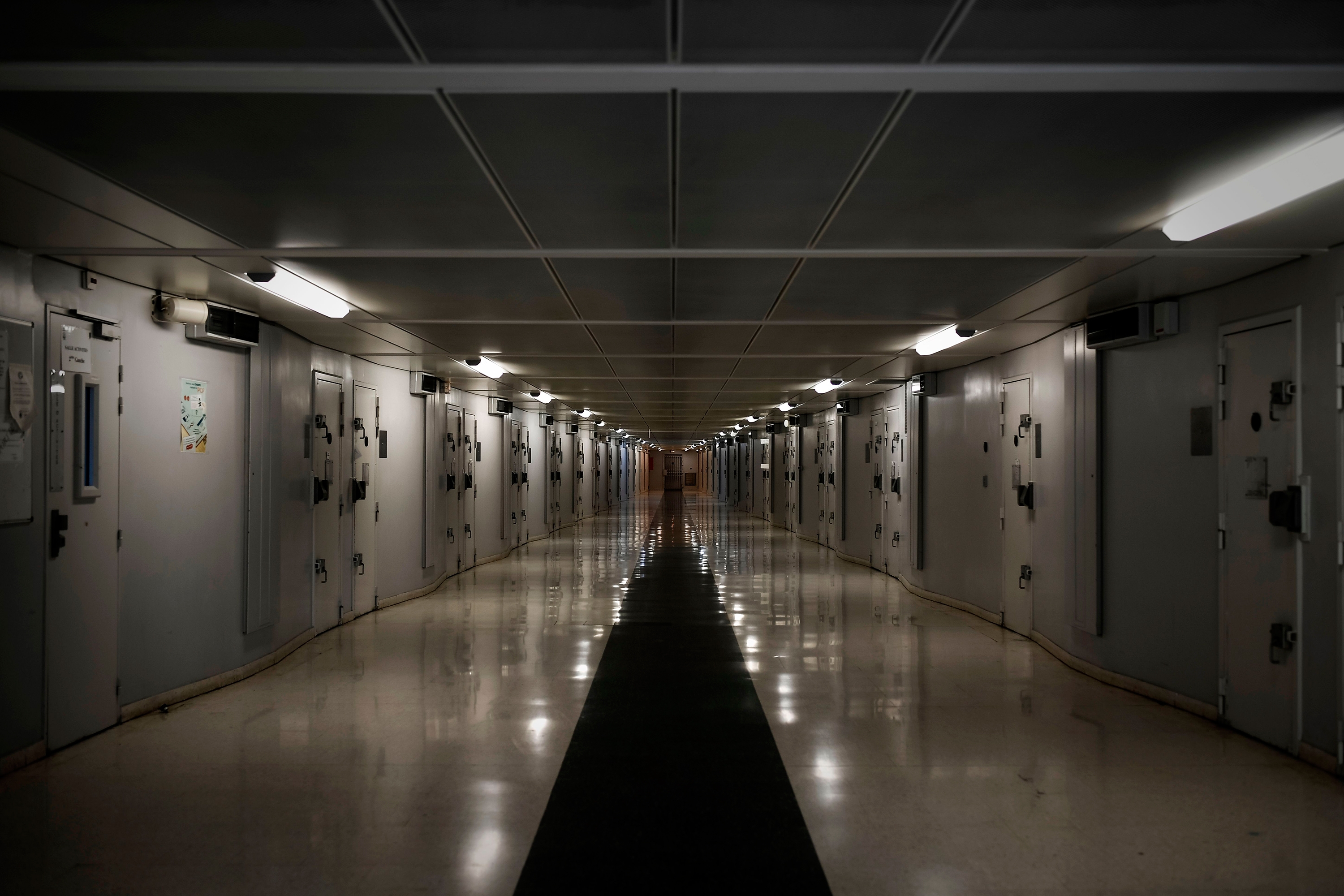 A corridor inside Fleury-Mérogis prison. (Philippe Lopez/AFP/Getty Images)