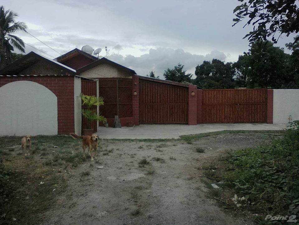 Barry and Luzie Gammon had a home in Batangas City, Philippines. (Luzie Gammon) 