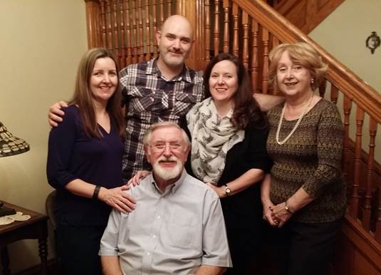 Cliff and Janice Brown with their three children Stephanie Miller, left, Jeremy Brown and Tannis Blair. (Submitted by Cliff Brown)