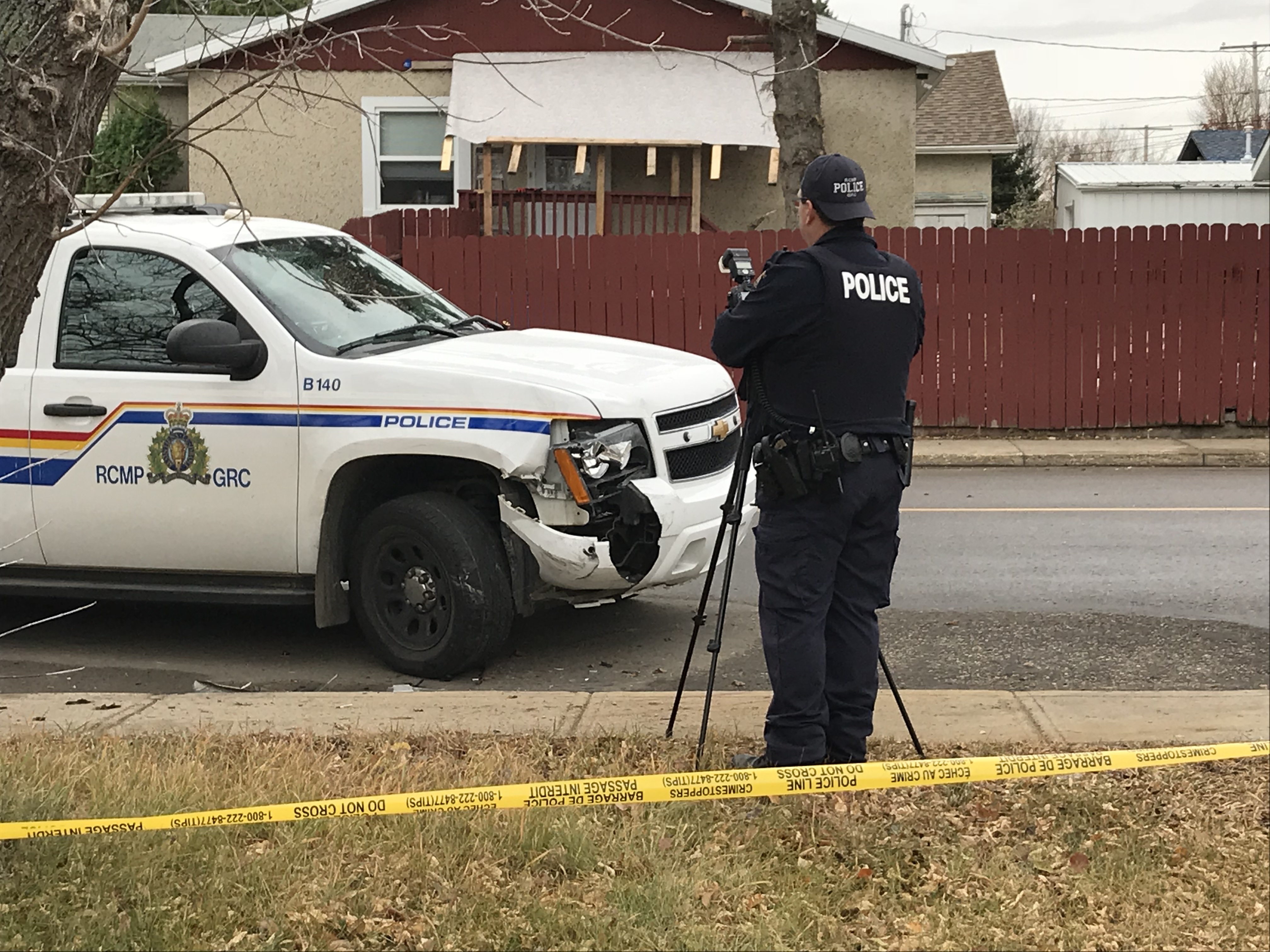 The RCMP did not say how this vehicle was damaged during the incident. (Trevor Bothorel/CBC)