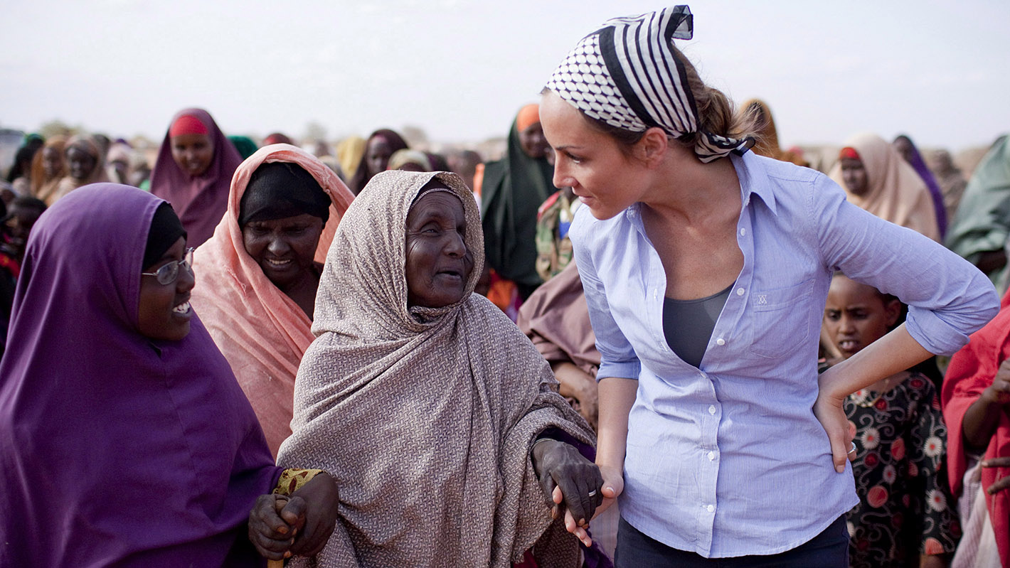 Amanda Lindhout, far right, was kidnapped by Somali militants in 2008 and held for over 400 days. (Jared Moossy/Canadian Press)