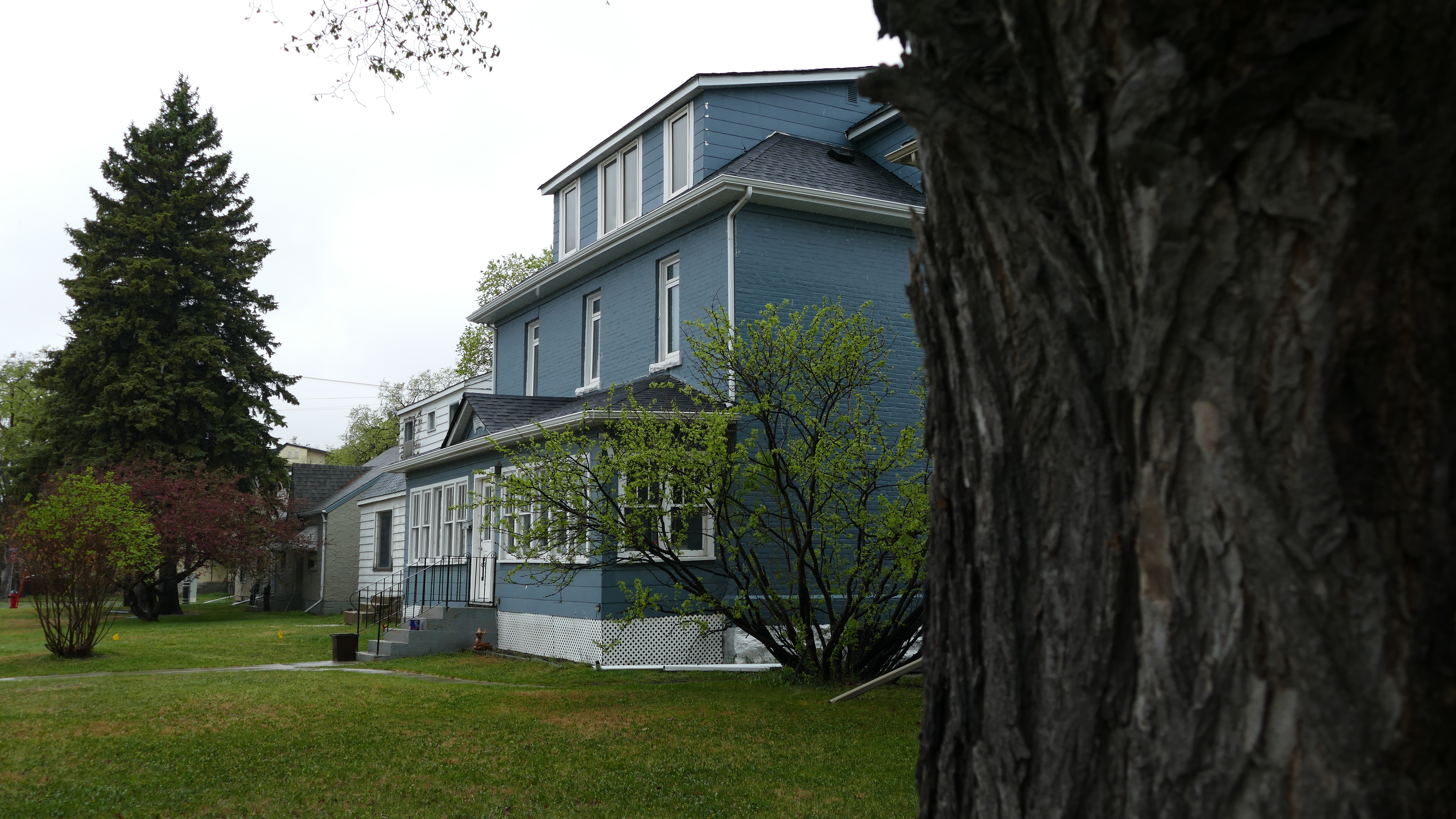 Moving into Morberg House gave Saunders hope for the future. (Warren Kay/CBC)