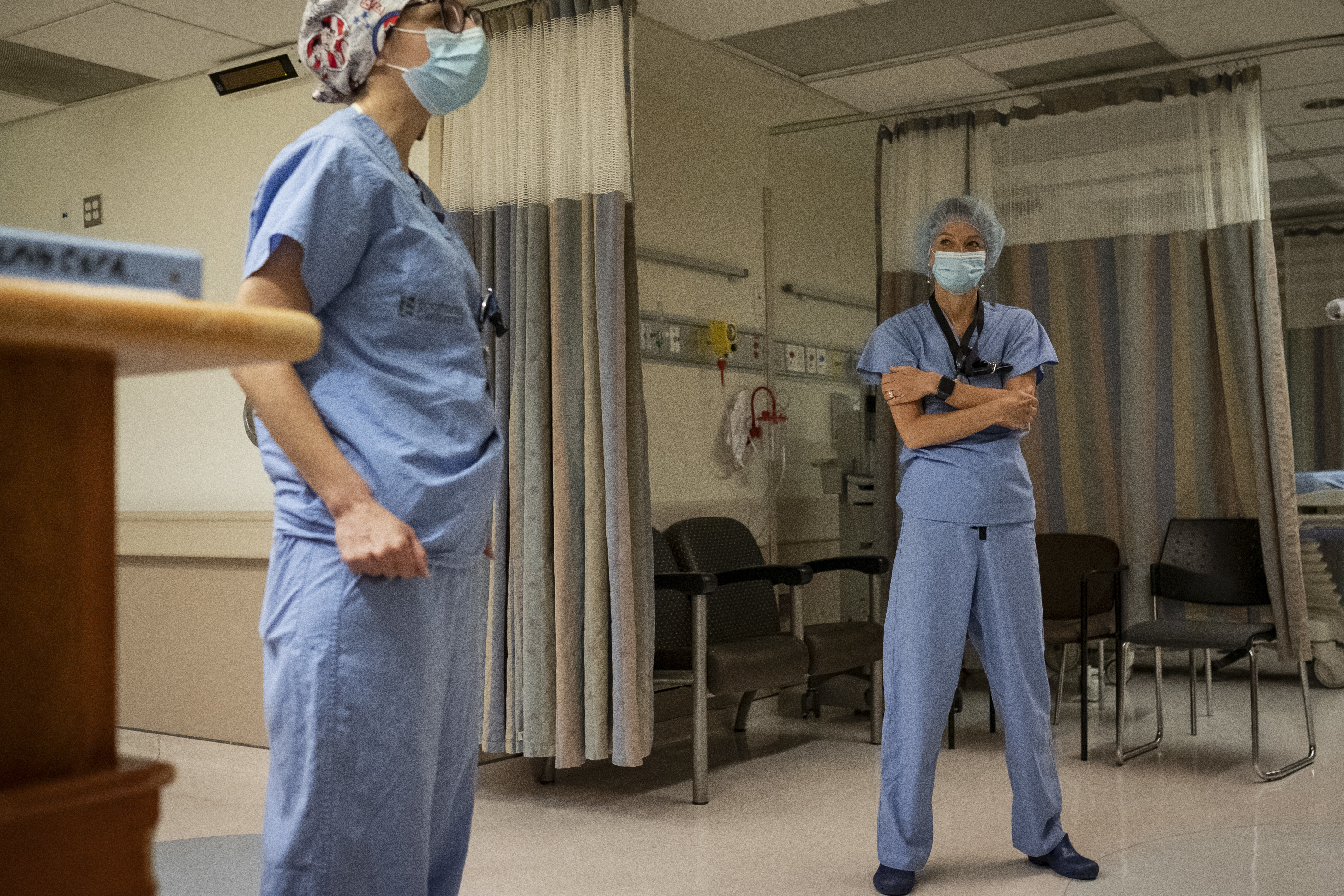 Christin Paliougkas and Michell Richardson are registered nurses at North York General. (Evan Mitsui/CBC)