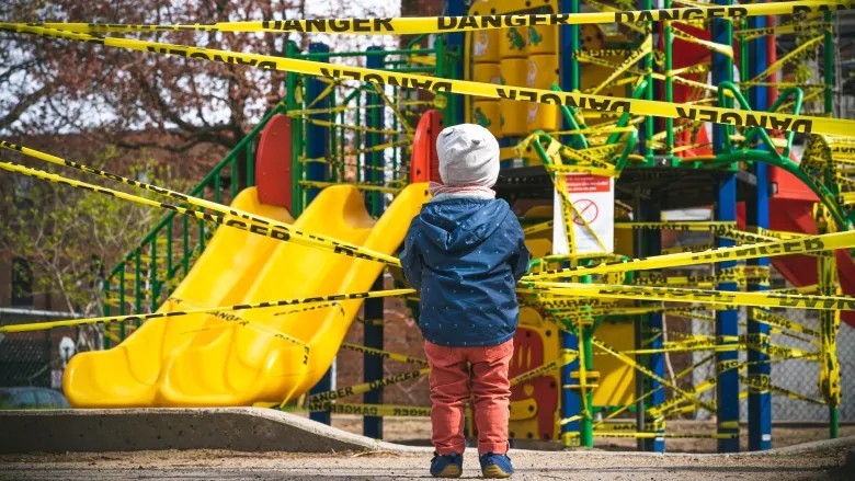 School divisions and municipal playgrounds blocked off play structures, which were deemed high-touch areas that couldn't be regularly cleaned. (Simon-Marc Charron/Radio-Canada)