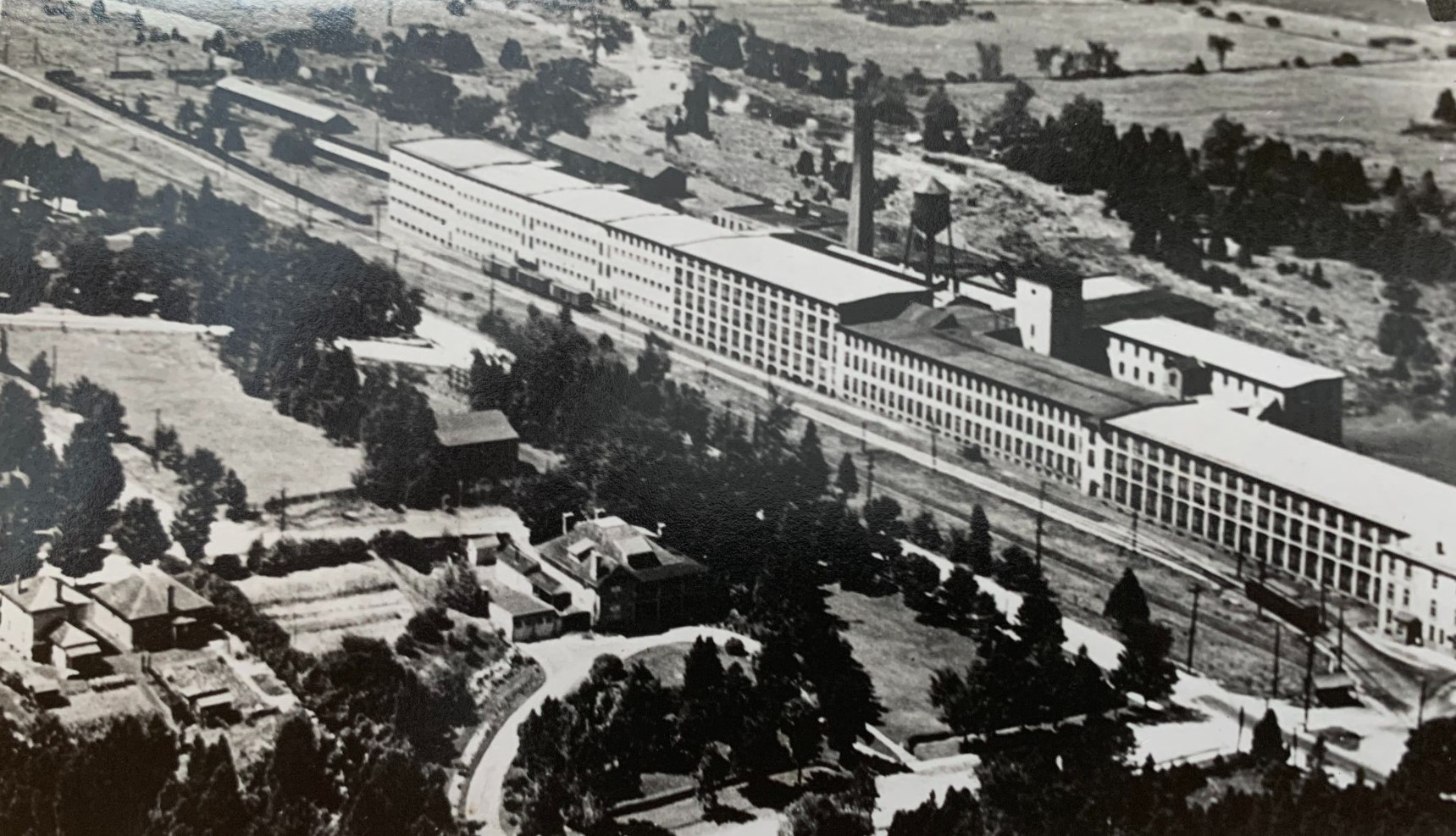 Dominion Woollens and Worsteds, Limited, in Hespeler, Ontario, circa 1940. This was the largest textile mill in the British Commonwealth at the time.