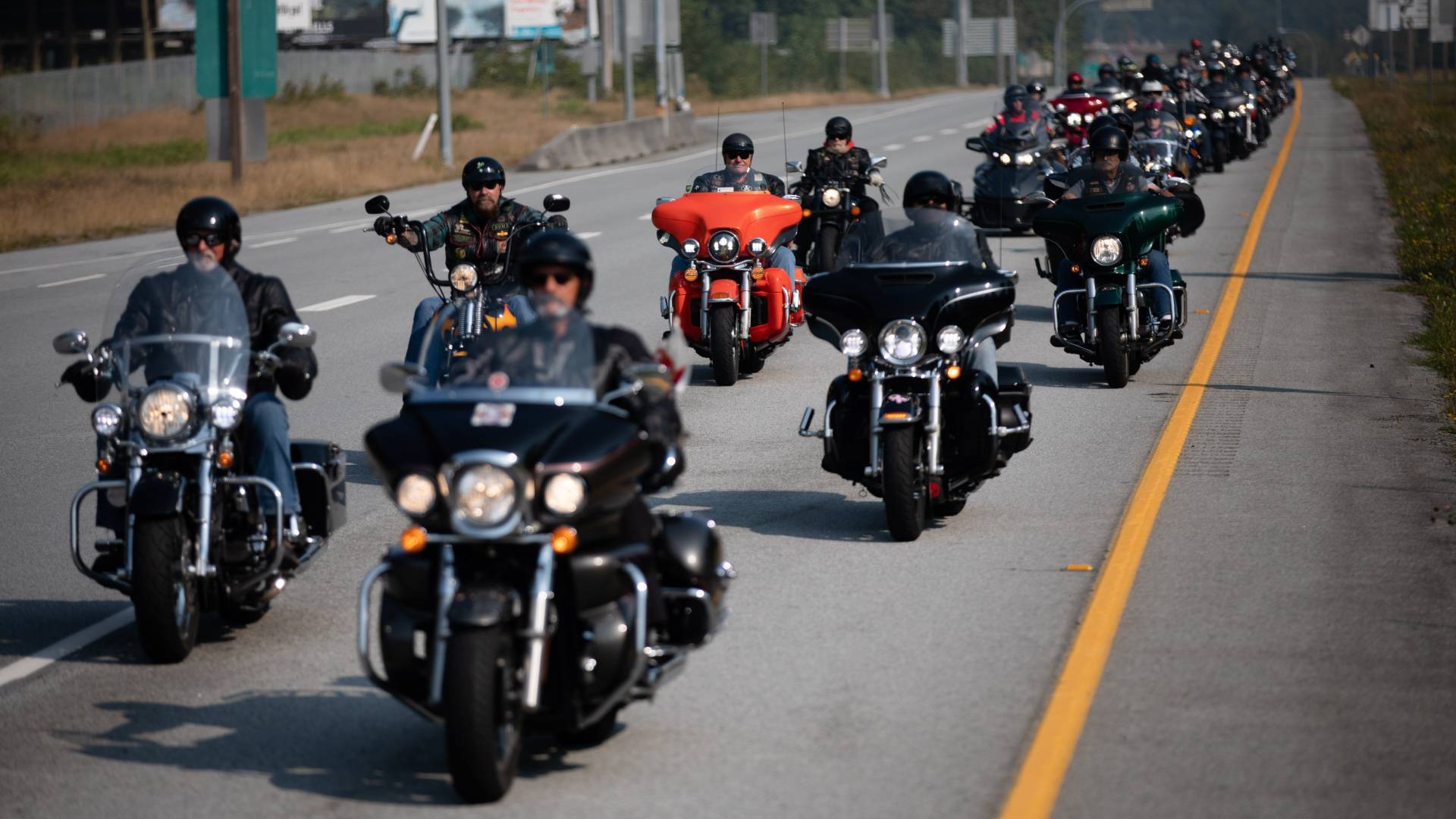 About 100 motorcyclists rode from Tsawwassen Mills in Delta to the Peace Arch border in Surrey and back. (Maggie MacPherson/CBC)