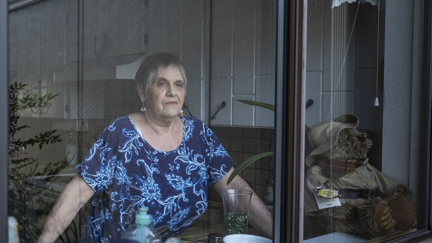 Joan Maxwell, 72, remembers many times as a child she could only see her mother, who was quarantined with tuberculosis, through a hospital window. (Ben Nelms/CBC)