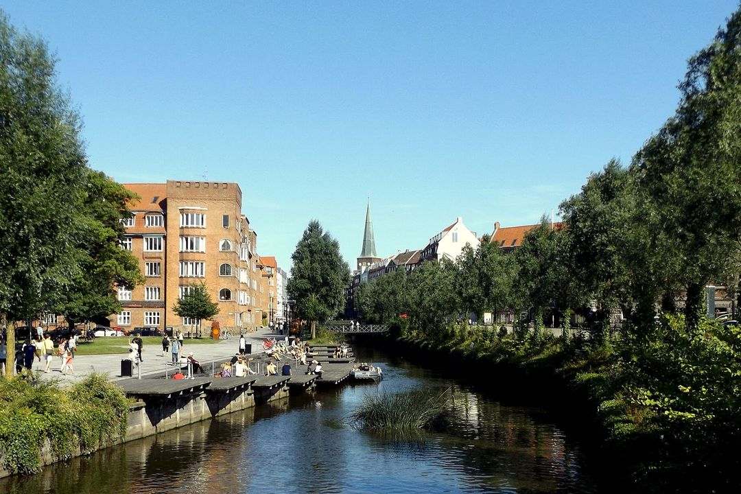 Discover where ancient rivers flow under Canadian cities | CBC News