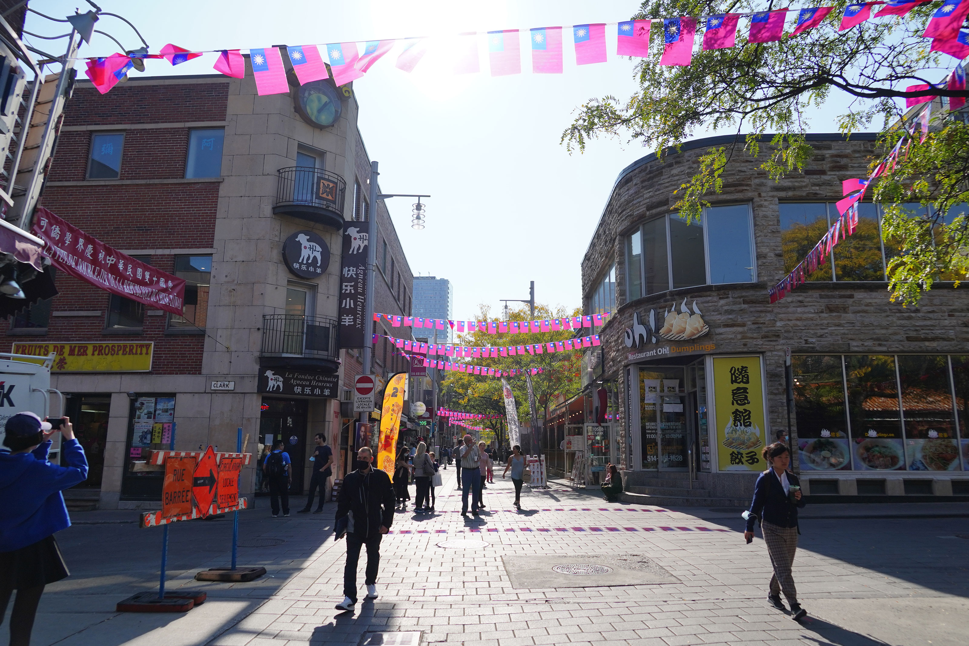 De La Gauchetière Street hasn’t changed much in 40 years, but residents are worried that new development could threaten the western portion of Chinatown’s main artery.